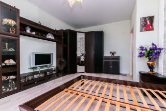 2-комн.кв., 75 м², этаж 8