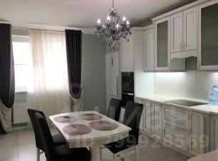 2-комн.кв., 90 м², этаж 22