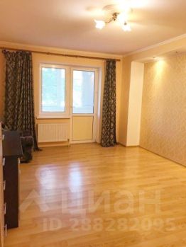 2-комн.кв., 80 м², этаж 1