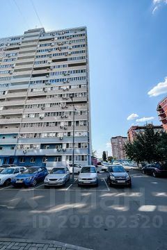 1-комн.кв., 42 м², этаж 10