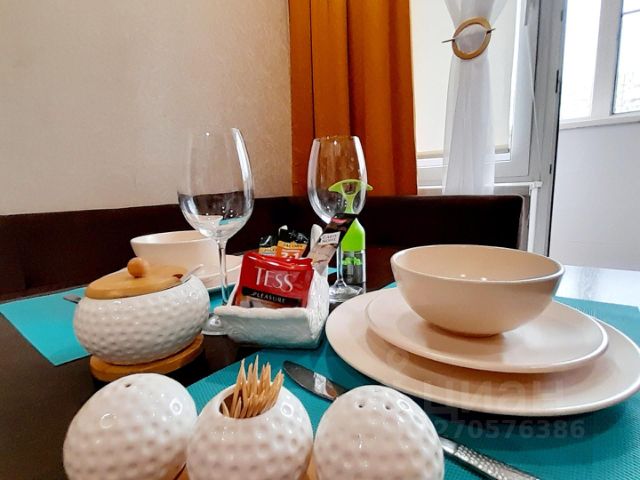 1-комн., 42 м², 2/18 этаж