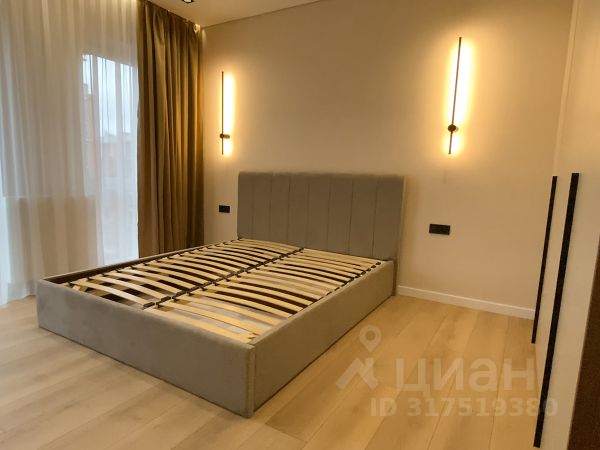 2-комн., 66,3 м², 10/19 этаж