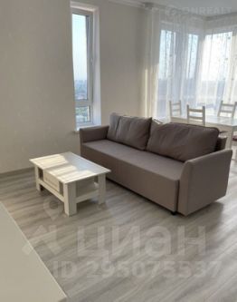 3-комн.кв., 90 м², этаж 17