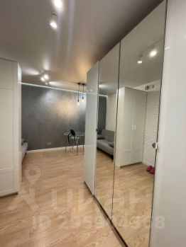 2-комн.кв., 60 м², этаж 14