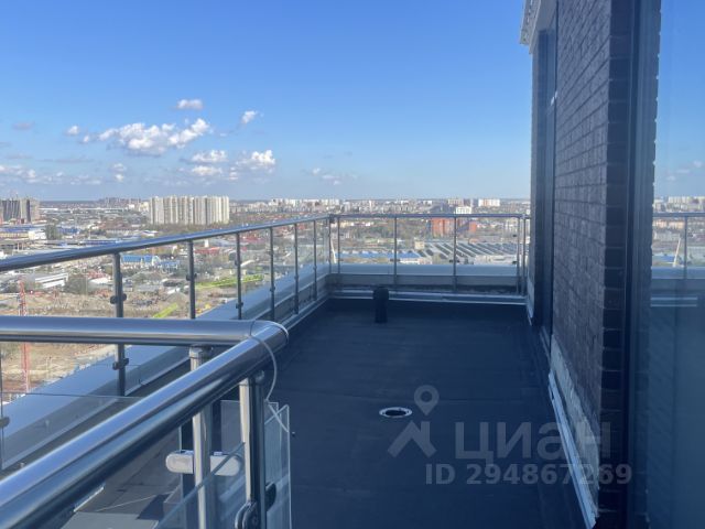 3-комн., 142 м², 25/26 этаж