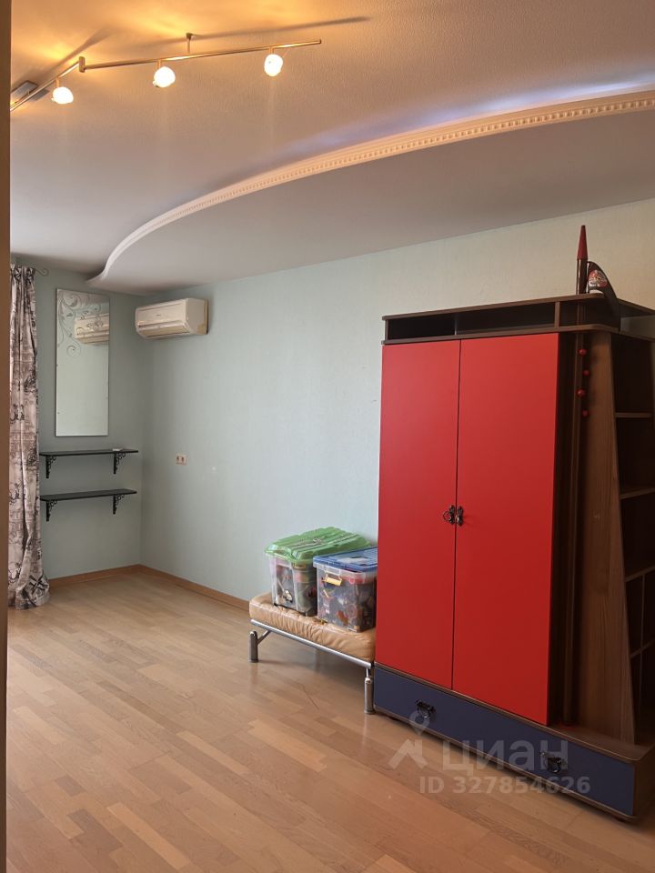 3-комн. кв., Карасунский, Краснодар