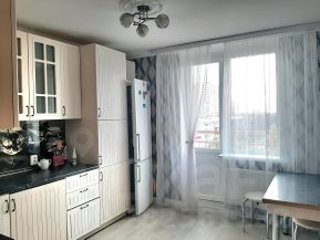 3-комн.кв., 80 м², этаж 7