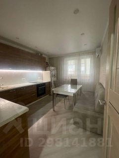 2-комн.кв., 60 м², этаж 3