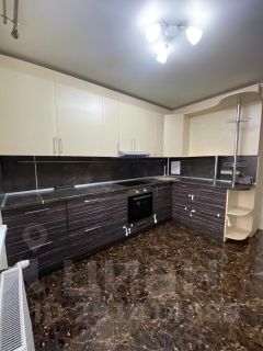 1-комн.кв., 37 м², этаж 3