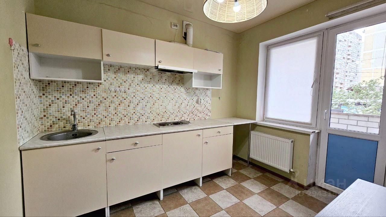 Купить трехкомнатную квартиру 62,9м² ул. Селезнева, 4Б, Краснодар,  Краснодарский край - база ЦИАН, объявление 294315426