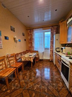 2-комн.кв., 68 м², этаж 2