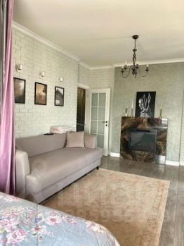 2-комн.кв., 65 м², этаж 24