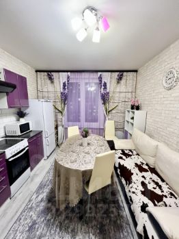 2-комн.кв., 65 м², этаж 10