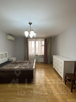 2-комн.кв., 91 м², этаж 14