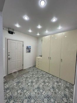 2-комн.кв., 47 м², этаж 24