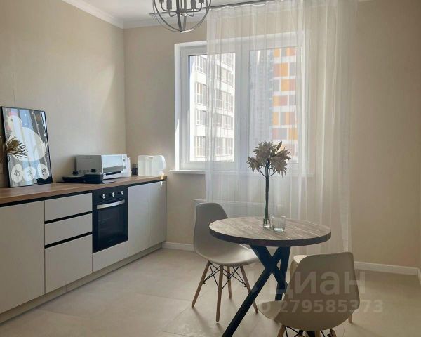 2-комн. апарт., 62 м², 12/32 этаж