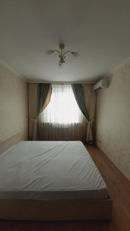 2-комн.кв., 65 м², этаж 11