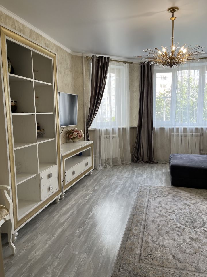 2-комнатная квартира, 60 м² — фото 2