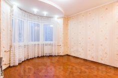 2-комн.кв., 71 м², этаж 9