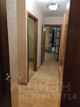 2-комн.кв., 43 м², этаж 3