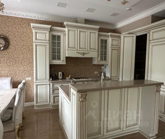 3-комн., 120 м², 2/6 этаж
