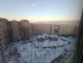 2-комн.кв., 74 м², этаж 17