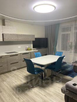 3-комн.кв., 83 м², этаж 9