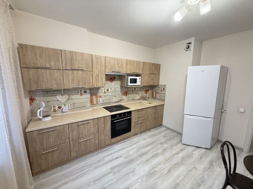 2-комн., 80 м², 3/10 этаж