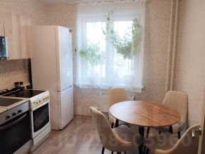 2-комн.кв., 50 м², этаж 3