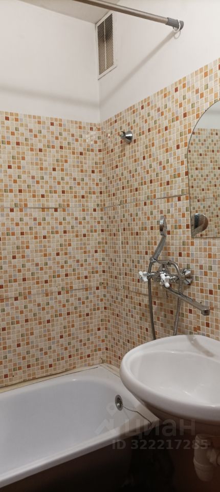 1-к кв. Красноярский край, Красноярск Фруктовая ул., 5 (42.0 м²)