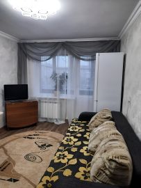 3-комн.кв., 68 м², этаж 4