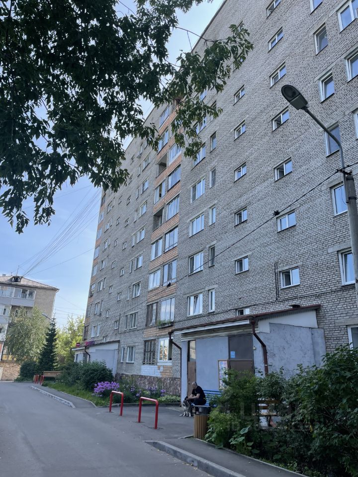 Продается3-комн.квартира,61,9м²