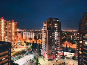 2-комн.кв., 76 м², этаж 15