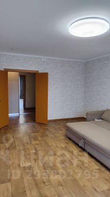 2-комн.кв., 80 м², этаж 2