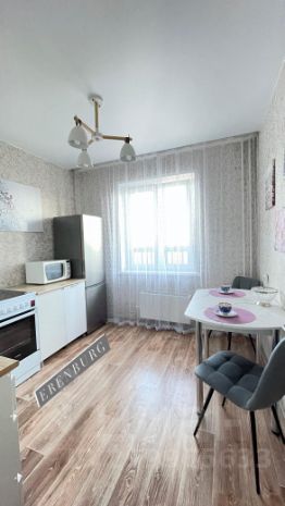 1-комн.кв., 40 м², этаж 8