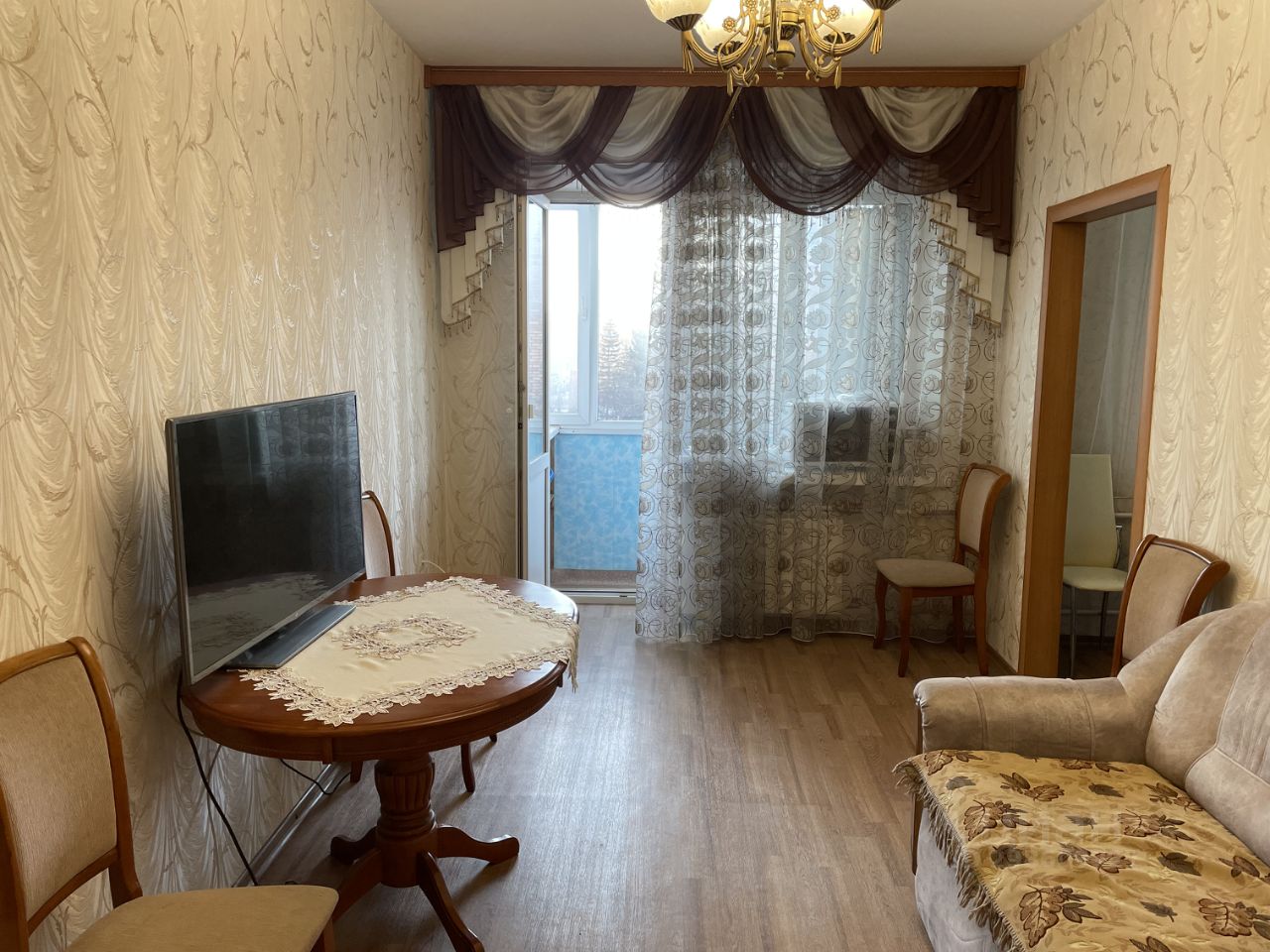 Вакансии маркс. Вакансии маркс. Г маркс хлебная пристань. Хлебная пристань фестиваль. Марксфуд маркс меню и цены.