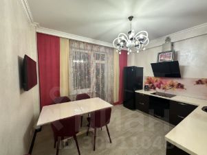 2-комн.кв., 70 м², этаж 23