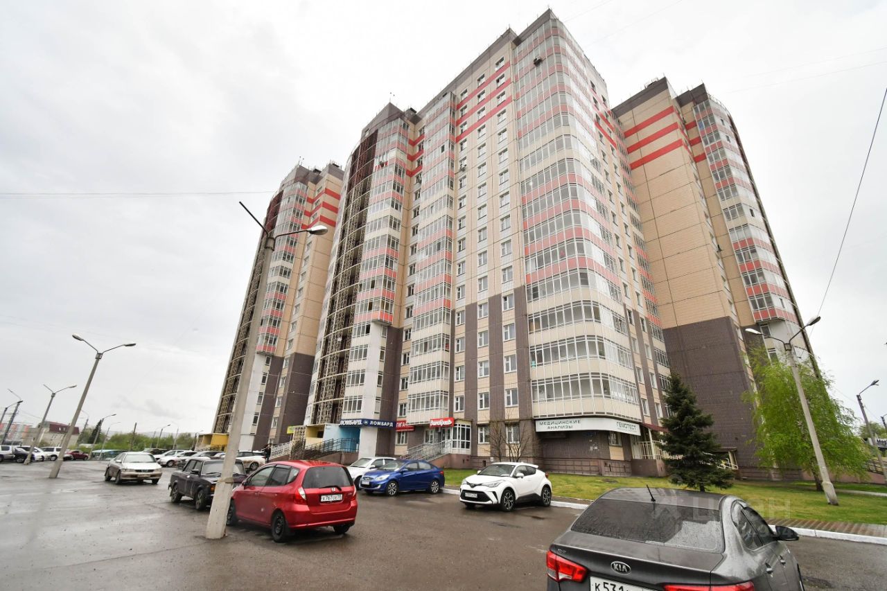 Продажа двухкомнатной квартиры 67м² ул. Михаила Годенко, 1, Красноярск,  Красноярский край - база ЦИАН, объявление 302049340