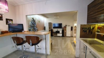 3-комн.кв., 81 м², этаж 3