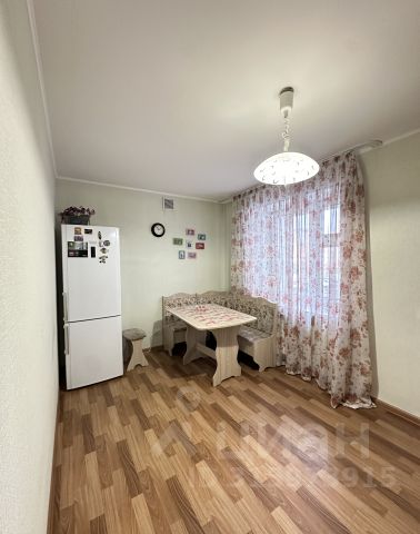 2-комн., 80 м², 2/17 этаж