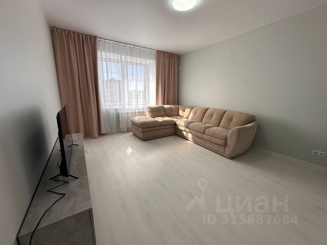 2-комн., 70 м², 15/16 этаж