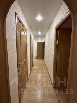 2-комн.кв., 49 м², этаж 10