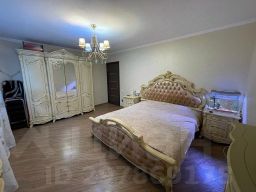 2-комн.кв., 79 м², этаж 1