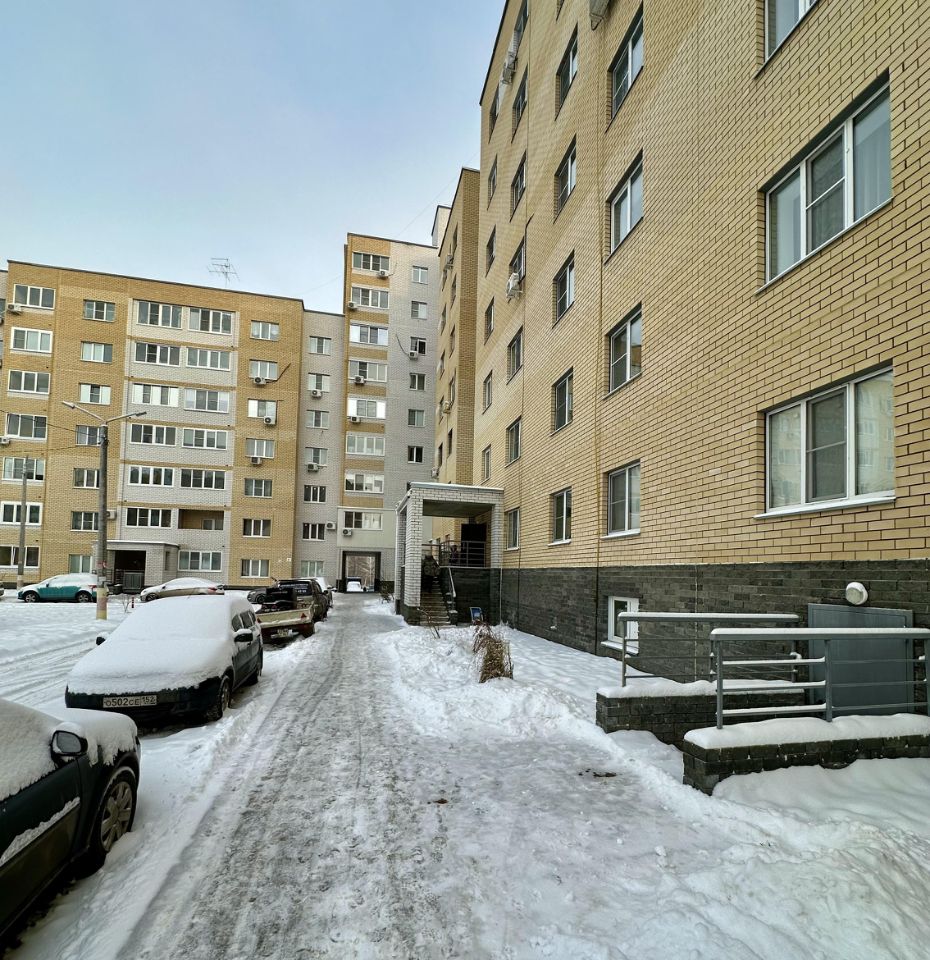 Купить трехкомнатную квартиру 83,5м² Парковая ул., 12к2, Кстово,  Нижегородская область, Кстовский район - база ЦИАН, объявление 296189328