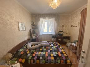 4-комн.кв., 80 м², этаж 3