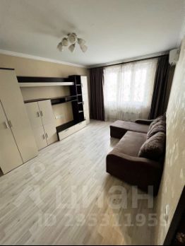 1-комн.кв., 38 м², этаж 13