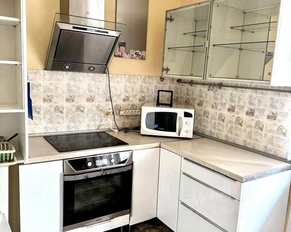 2-комн., 63 м², 2/9 этаж