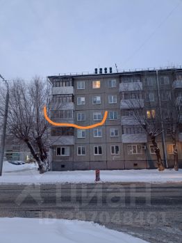 2-комн.кв., 43 м², этаж 3