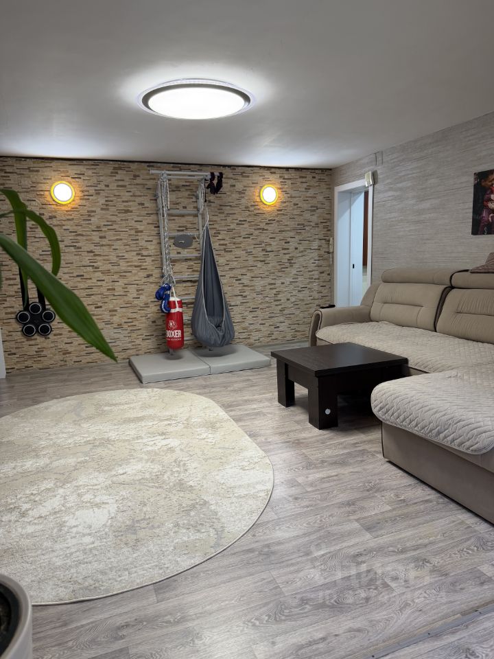 3-к кв. Курганская область, Курган ул. Василия Блюхера, 7 (69.1 м²)