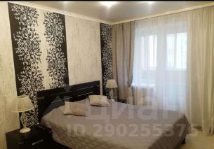 3-комн.кв., 90 м², этаж 4